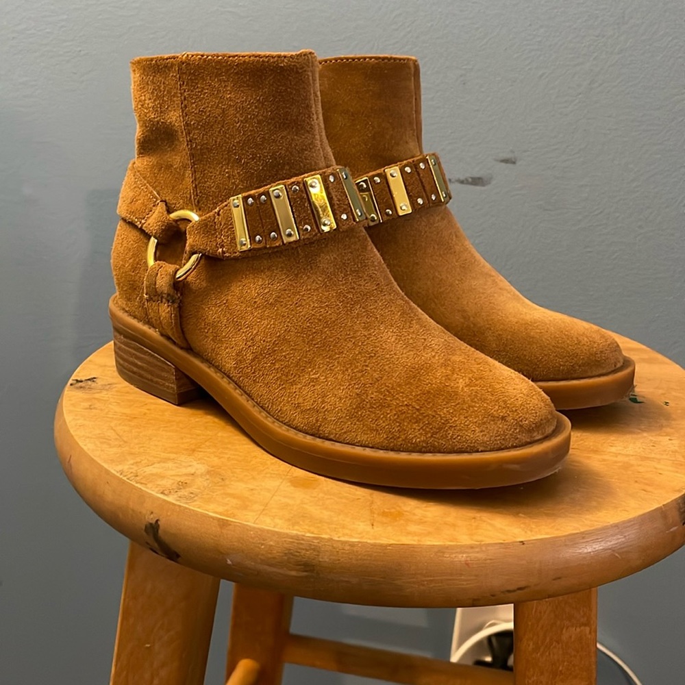 Nine West booties